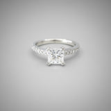 'Mignon' Diamond Ring with Princess cut Diamond