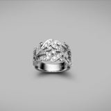 'Fleur de Lys' Diamond Ring in Platinum