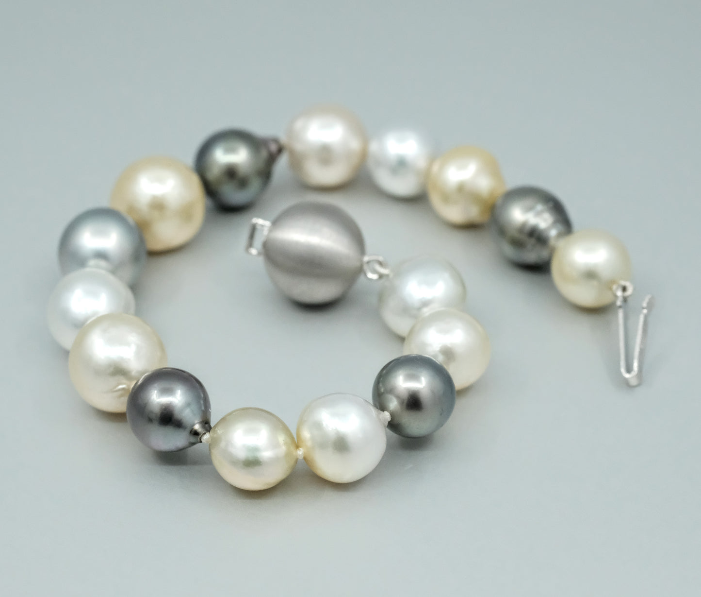 'Strand' Tahitain Baroque Pearl Bracelet