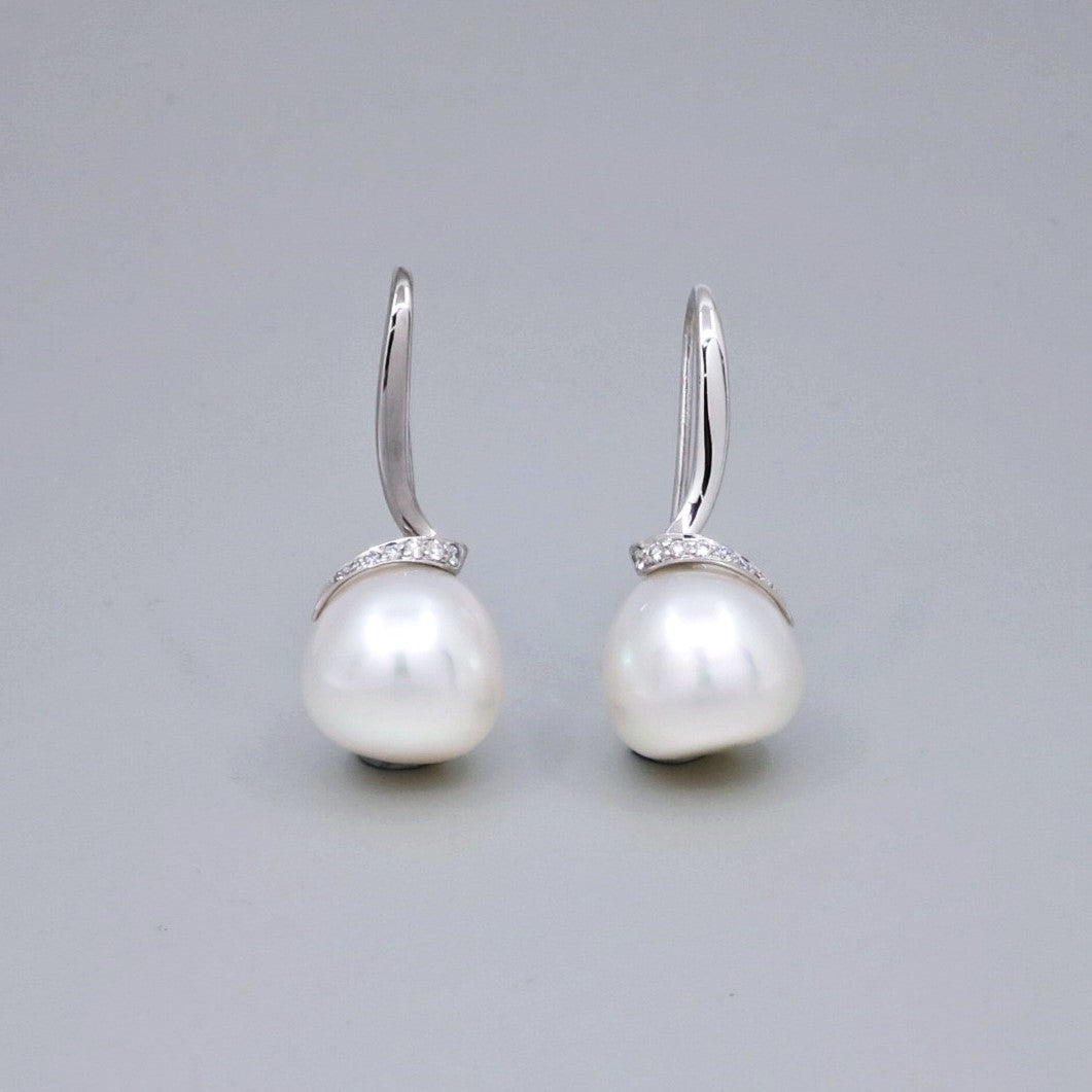 'Lyra' South Sea Cultured Pearl Earrings