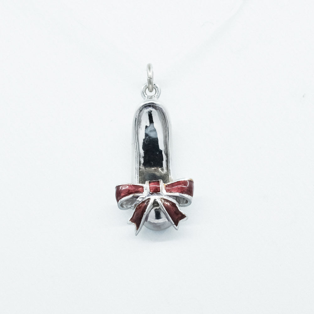 'Wizard of Oz' - 18ct white gold and Enamel single Slippers Pendant