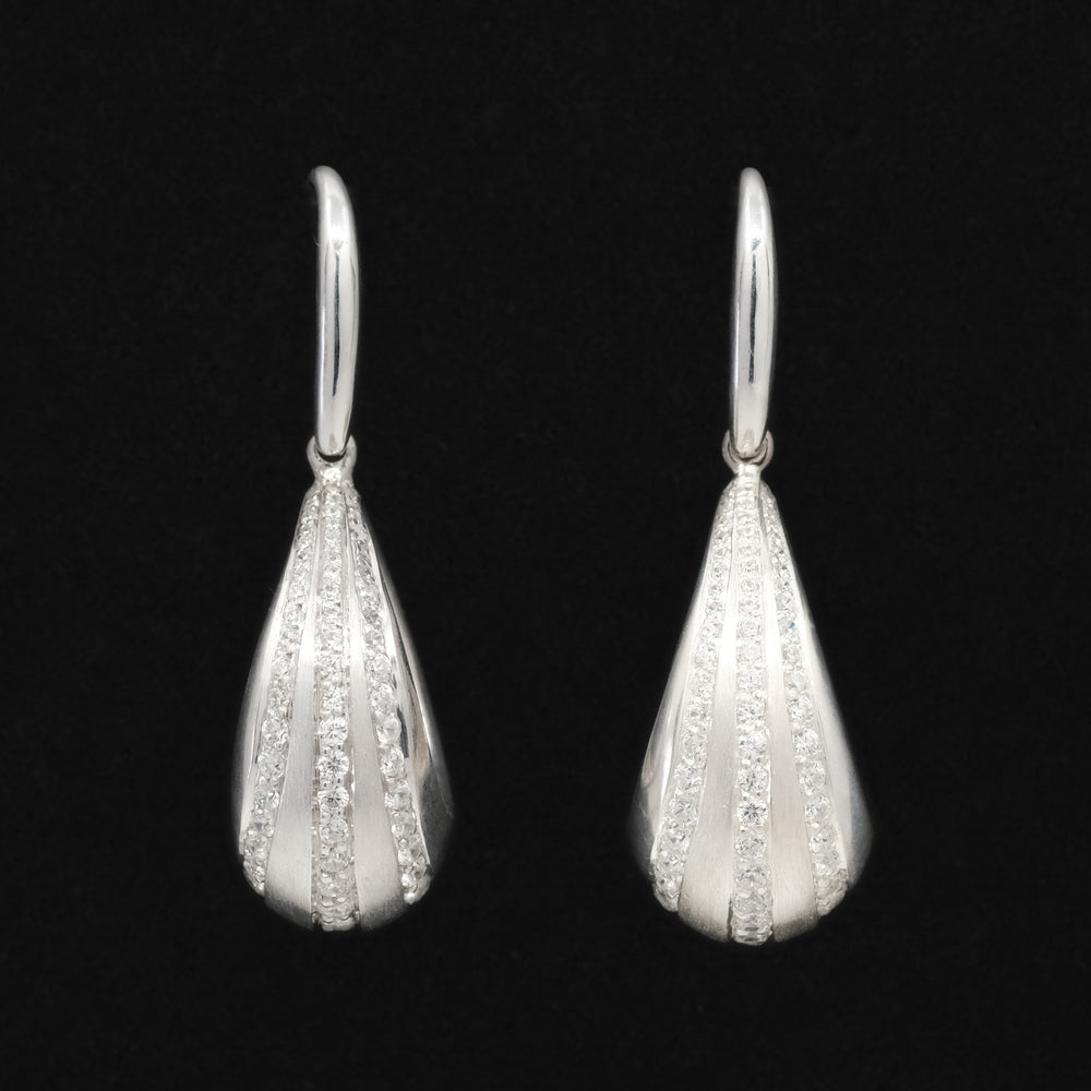 
                      
                        Bundova diamond earrings
                      
                    