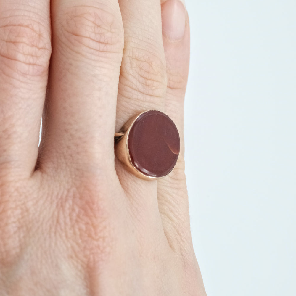 
                      
                        Estate - Carnelian Signet Ring
                      
                    