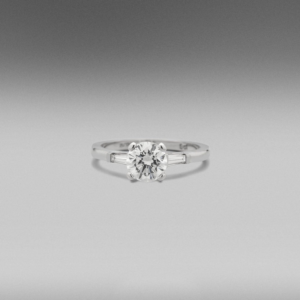 'Luna' Diamond ring