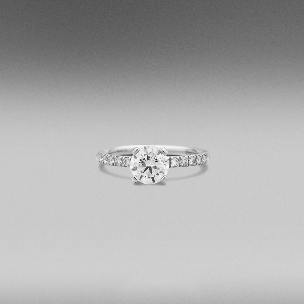 Mignon Diamond Ring