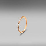 Mignon eternity ring