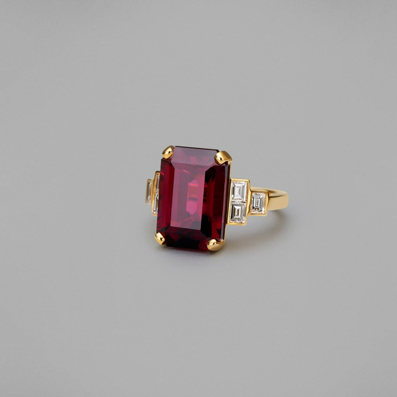 'Volans' Rhodolite Garnet & Diamond Ring