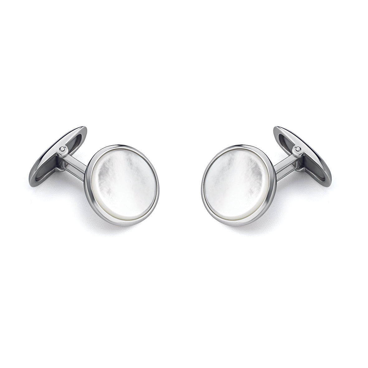 Suitable for any occasion, Simple yet sophisticated cufflink for any individual.