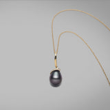 'Lyra' Tahitian Pearl Pendant in 18ct yellow gold