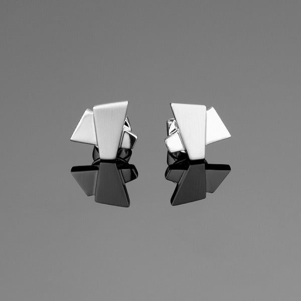 'Apus Cross' Stud Earrings in 18ct white gold.